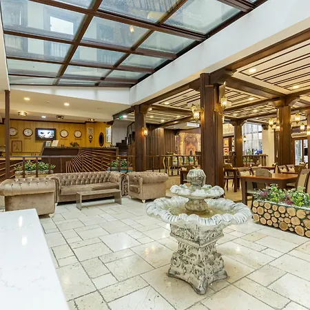 Hotel Grand Family 3*