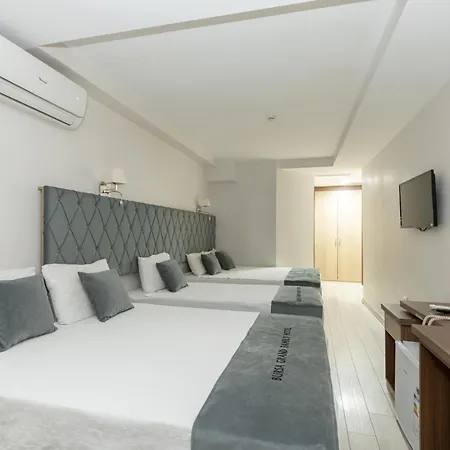 Grand Family Hotell 3*