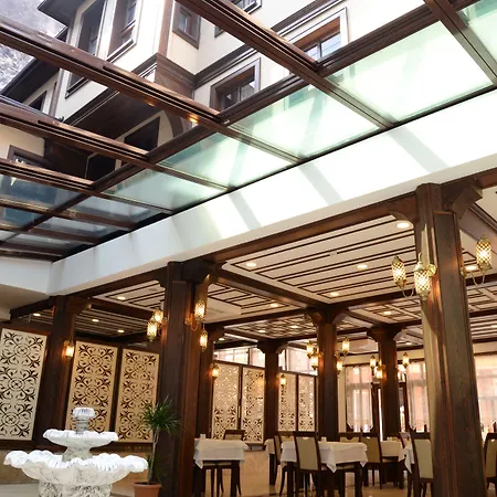 Grand Family Hotel 3*